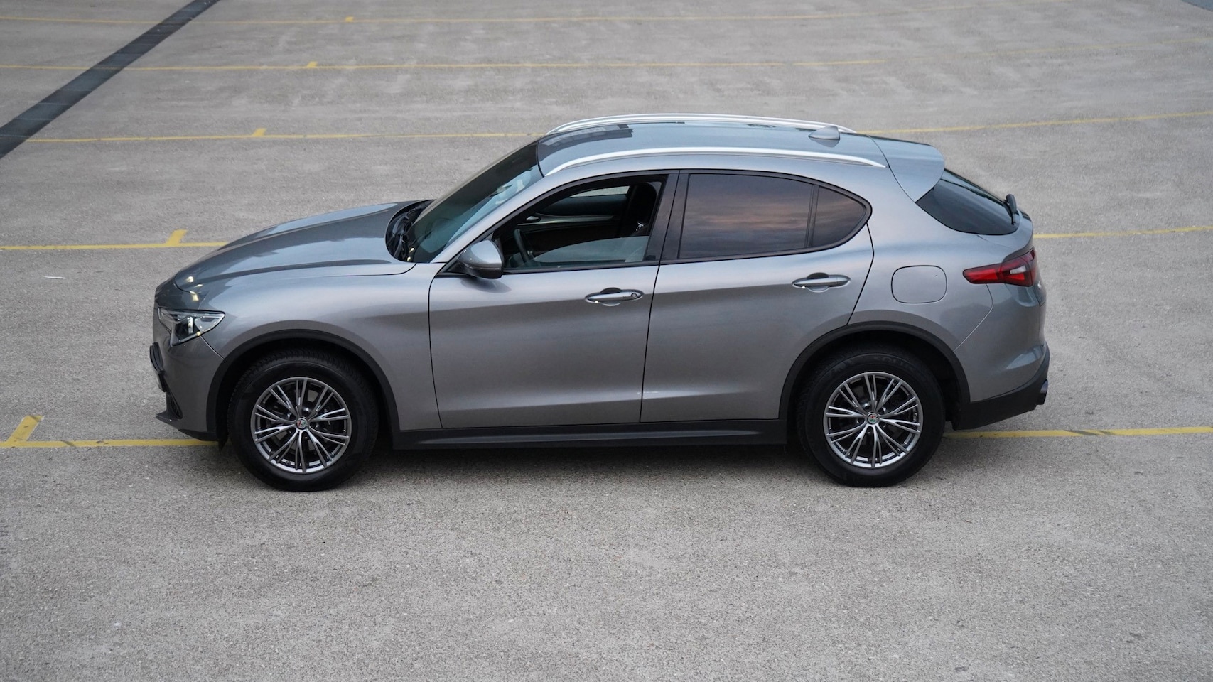 Alfa Romeo Stelvio - 2.0 T AWD Super Pack Veloce - AutoWereld.nl