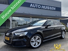 Audi A3 Limousine - 30 TFSI Dealer Onderhouden Stoelverwarming