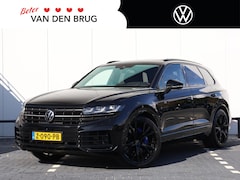 Volkswagen Touareg - 3.0 TSi eHybrid 4MOTION R 462pk DSG | Lederen bekleding | Trekhaak | Panoramadak | LED Mat