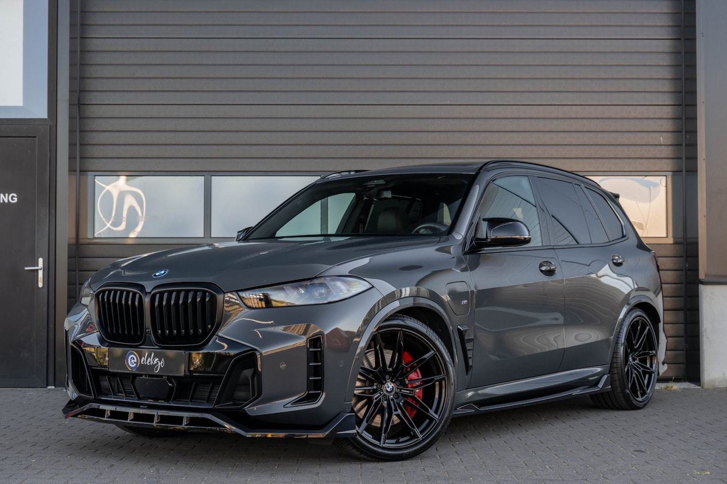 BMW X5 - XDrive50e M-Sport Pro 489PK Iconic Glow|Sky Lounge|Harman-Kardon|Carbon|360| - AutoWereld.nl