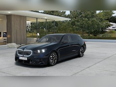 BMW M5 - Touring Keramisch|Ultimate|Carbon|Pano|B&W|Driving Assistant Prof|