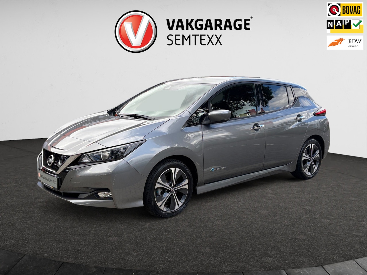 Nissan LEAF - N-Connecta 40 kWh | Clima | Cruise | Camera | Navi | PDC Voor & Achter | Stoelverwarming| - AutoWereld.nl