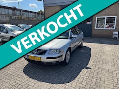 Volkswagen Passat - 2.0 Trendline met Airco//136000NAP