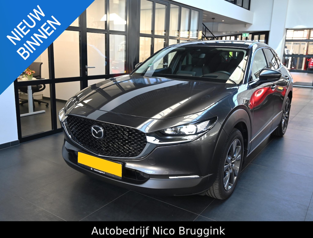 Mazda CX-30 - e-SkyActiv-G 150 6MT Luxury met I-activsense *Dealeronderhouden* *All-in prijs* - AutoWereld.nl