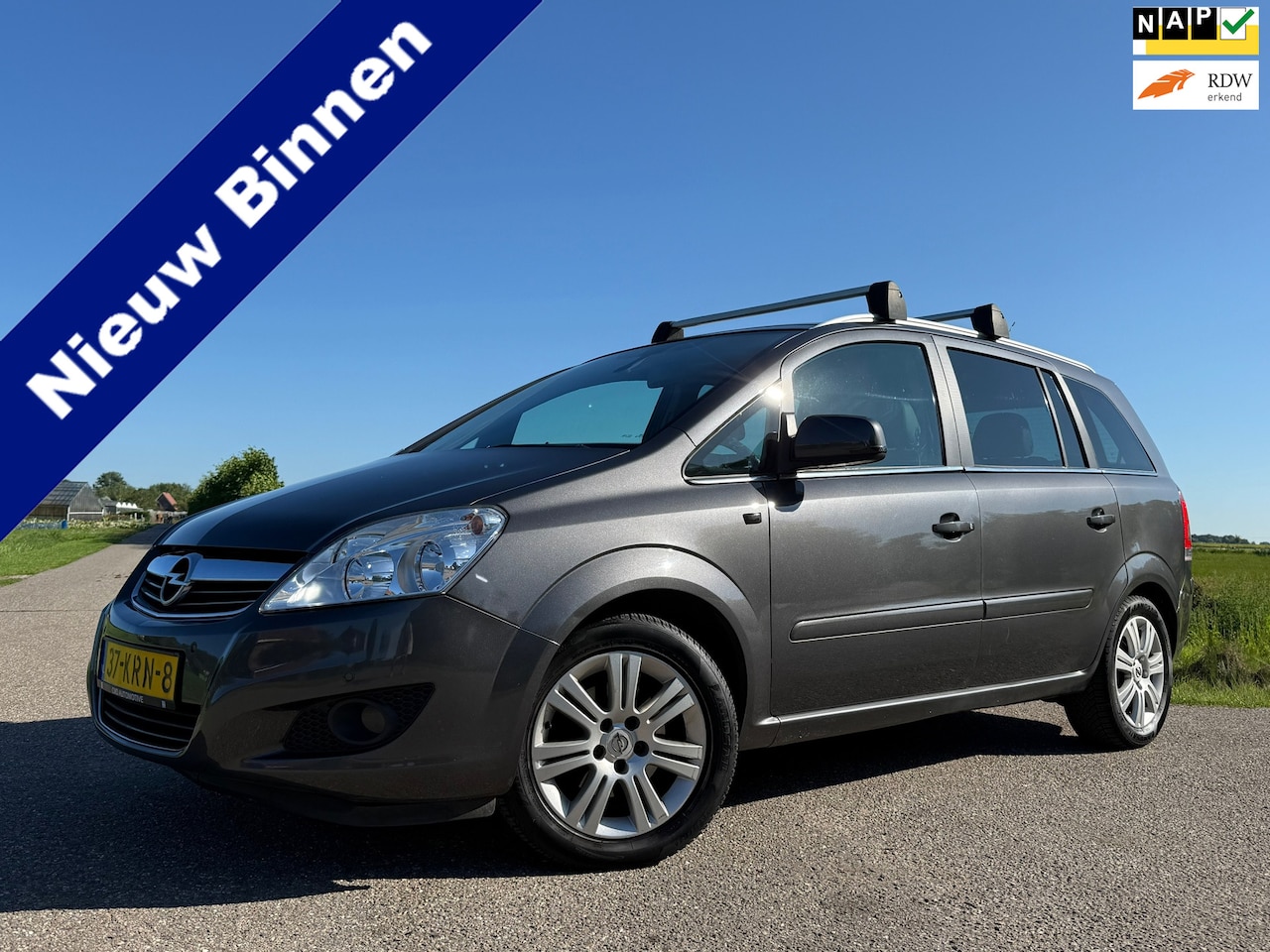 Opel Zafira - 1.8 Cosmo | 7 Persoons | H-Leder | Navi | Trekhaak | Clima | 16" Velgen | PDC | Cruise | G - AutoWereld.nl
