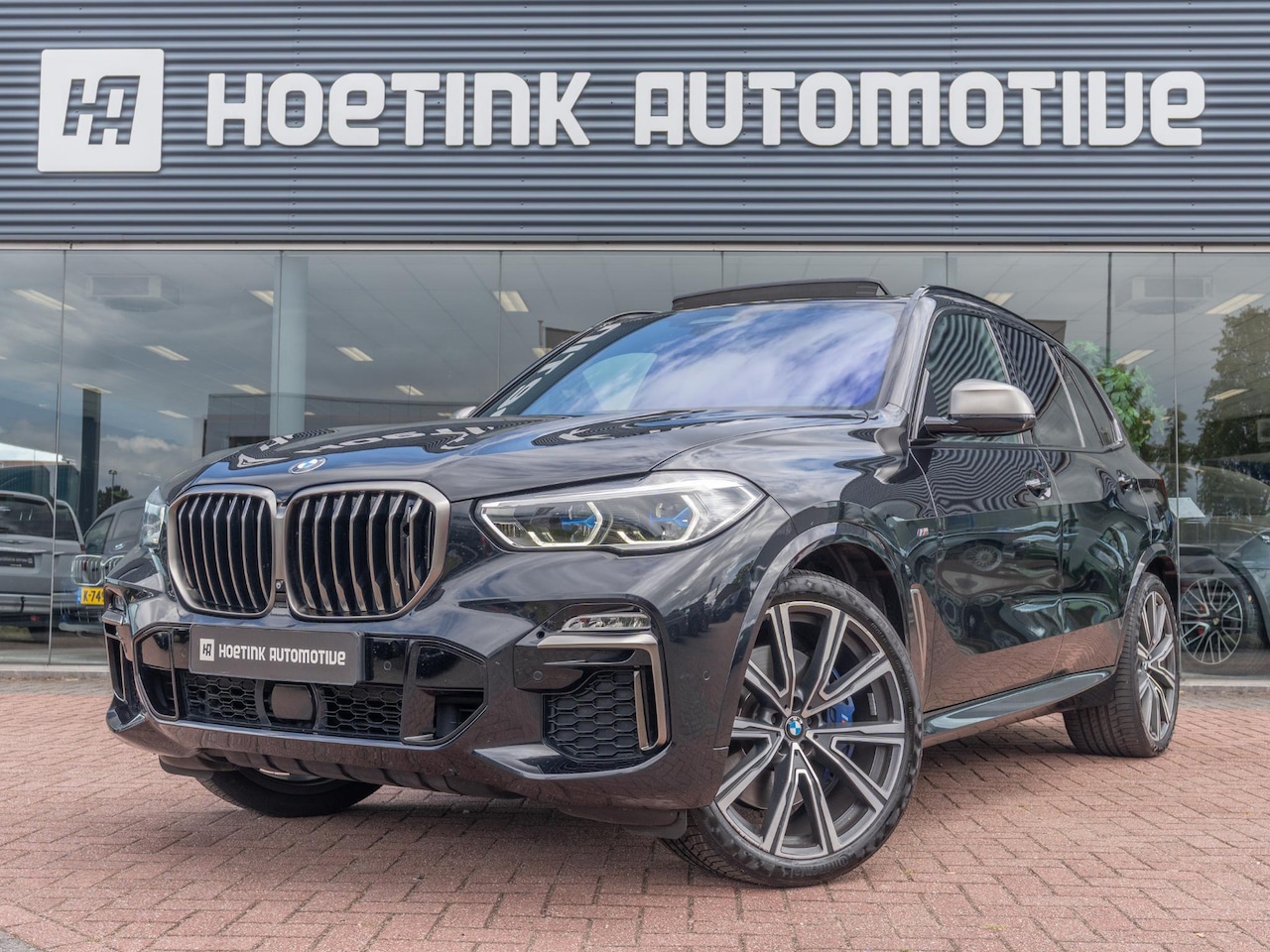 BMW X5 - M50d High Executive | Laser | B&W | Elc trekhaak | Sky lounge - AutoWereld.nl