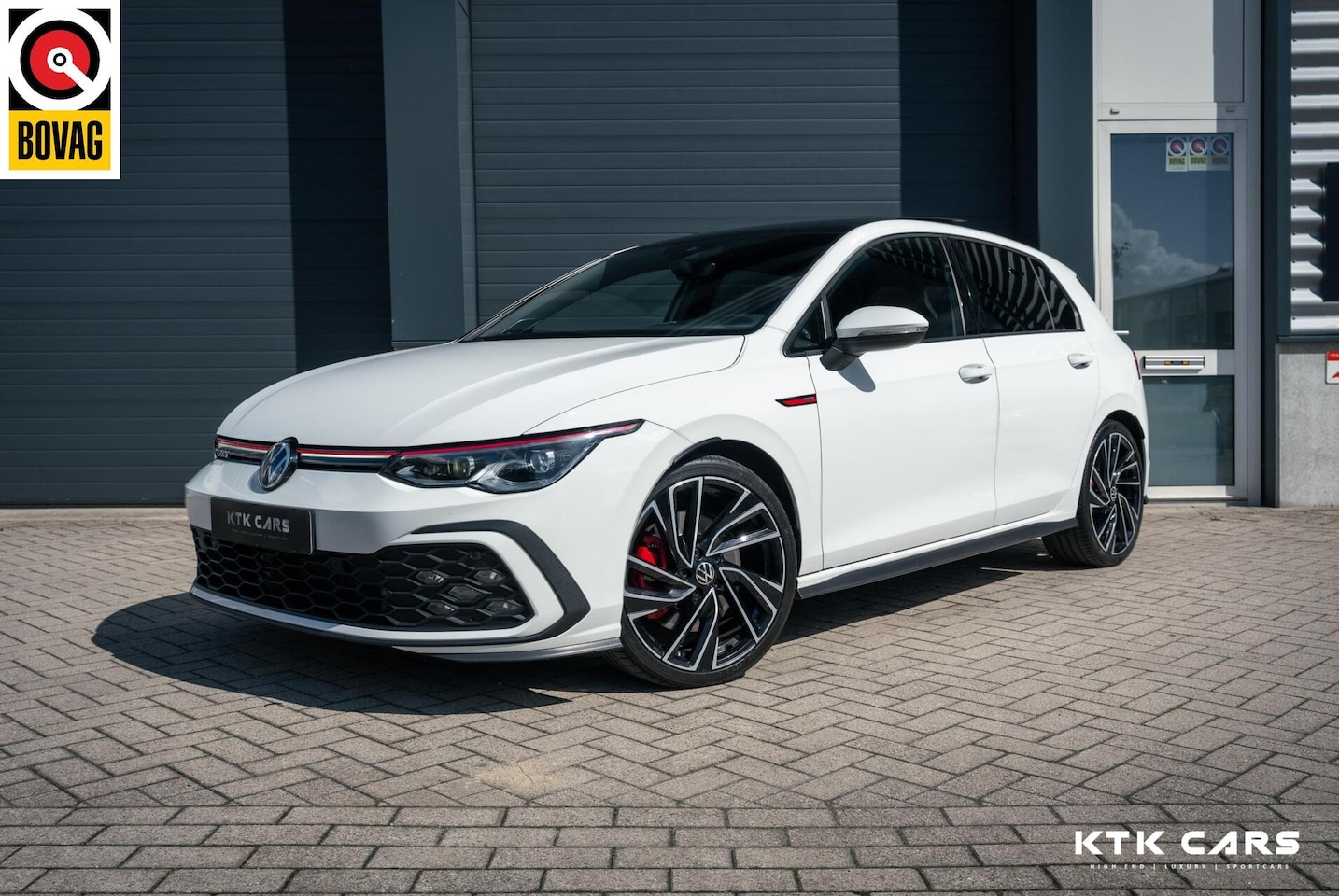 Volkswagen Golf - 2.0 TSI GTI|Pano|Keyles|HuD|Sfeer|H&K|Camera|Virtual|Line|Blindspot|ACC|Carplay - AutoWereld.nl