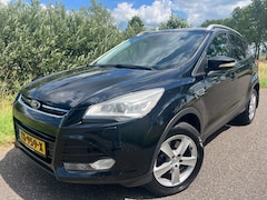 Ford Kuga - 1.6 Titanium Plus 4WD