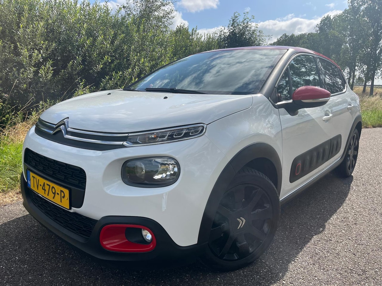 Citroën C3 - 1.2 PureTech S&S Shine 1.2 PureTech S&S Shine - AutoWereld.nl
