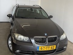 BMW 3-serie Touring - 320d | Automaat | Station | Business Line