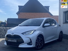 Toyota Yaris - 1.5 Hybrid Dynamic/ Virtual CP/ DriveAssist/ CarPlay/ Fabrieksgarantie/ NAP/ Dealeronderho