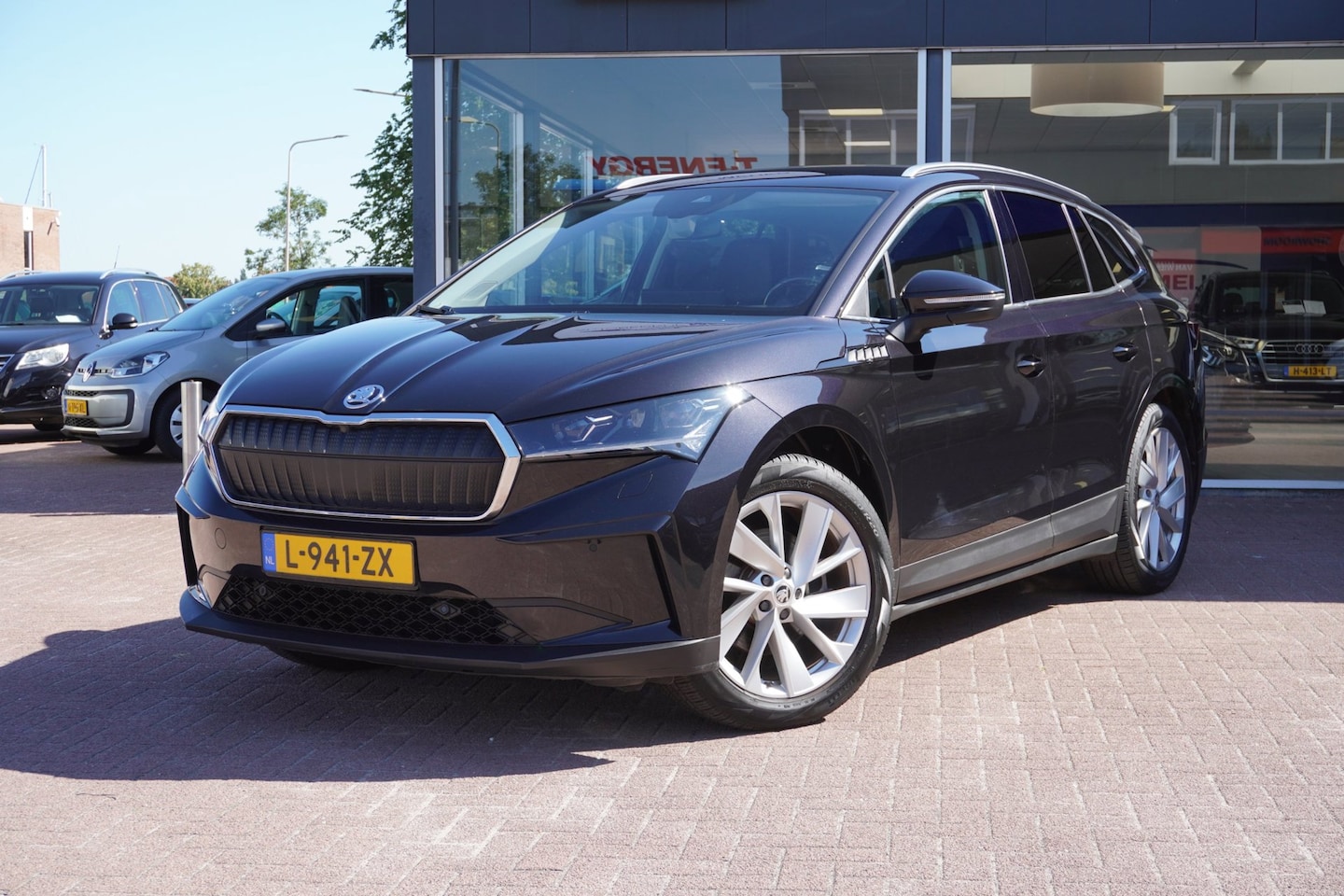 Skoda Enyaq iV - 60 Automaat | Navigatie | 19 inch | CarPlay | Camera | Dealerauto | Inruil mogelijk - AutoWereld.nl
