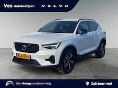 Volvo XC40 - 2.0 B4 Plus Dark