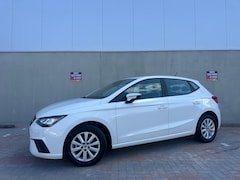 SEAT Ibiza - 1.0 MPI Style Climate C, Cruise C, Navigatie, Lmv