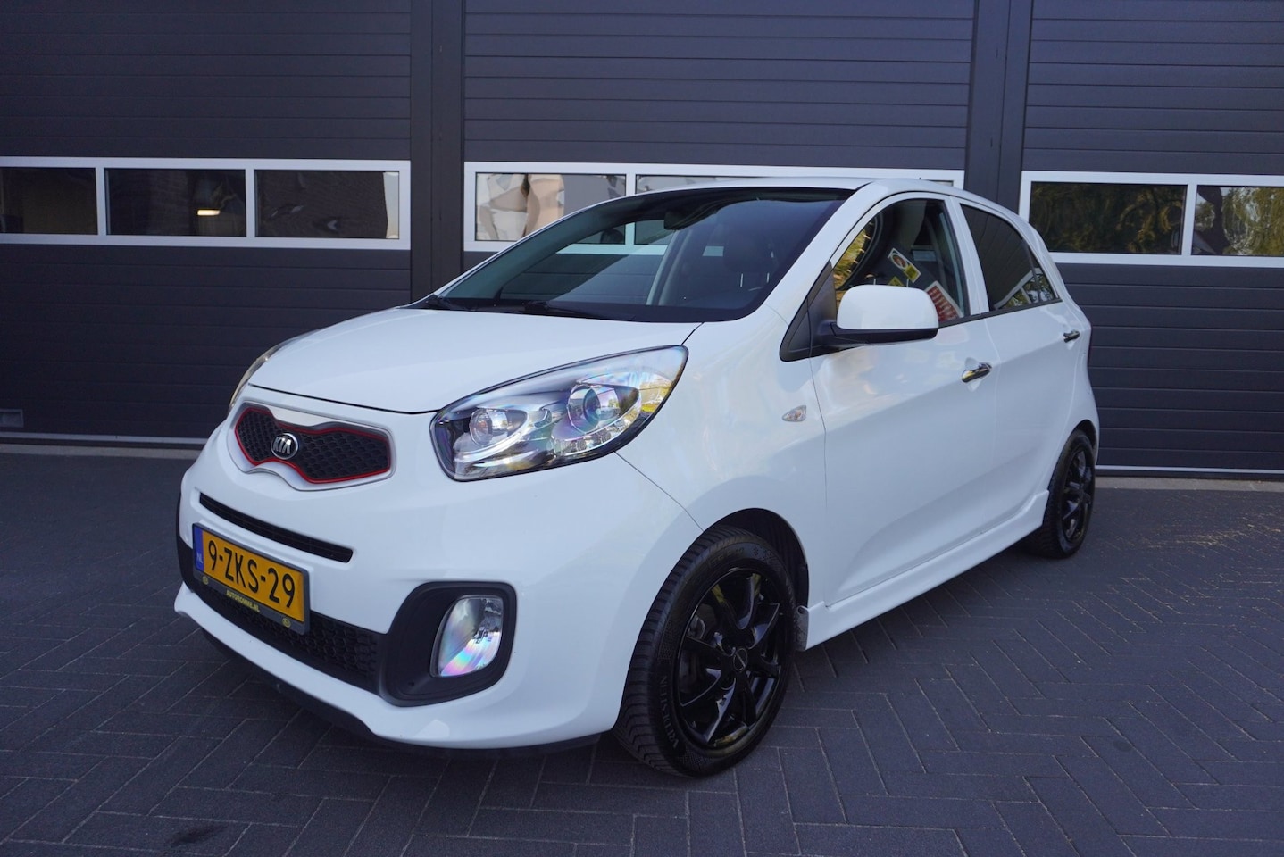 Kia Picanto - 1.0 climate control - AutoWereld.nl