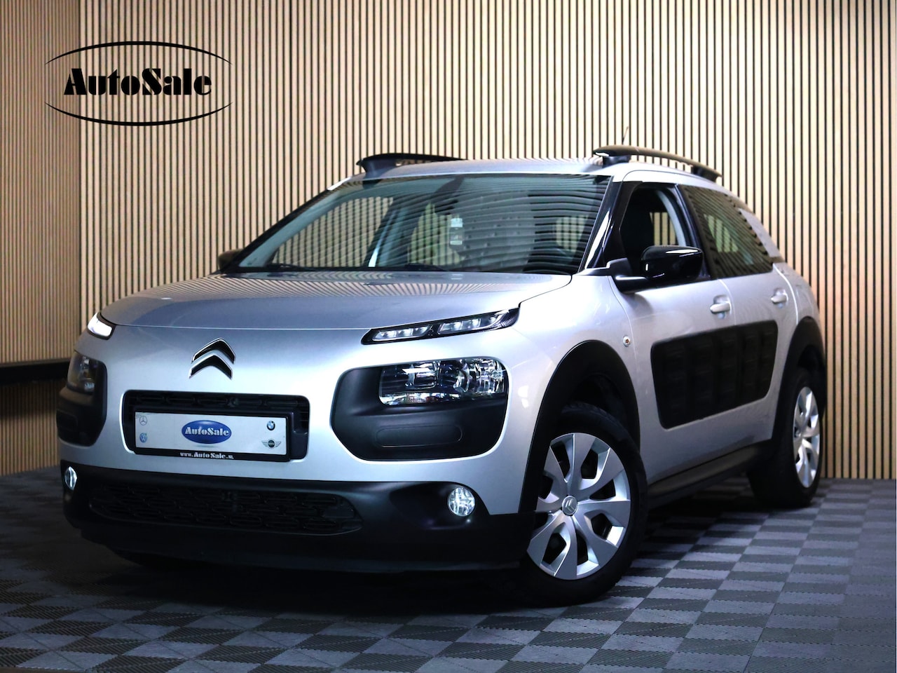 Citroën C4 Cactus - 1.2 PureTech Business NAVI CRUISE CLIMA CAMERA THAAK BT '16 - AutoWereld.nl