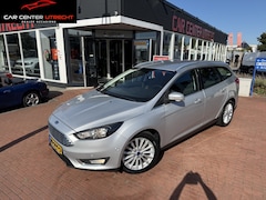 Ford Focus Wagon - 1.0 Titanium Edition navi trekhaak airco 6 versn