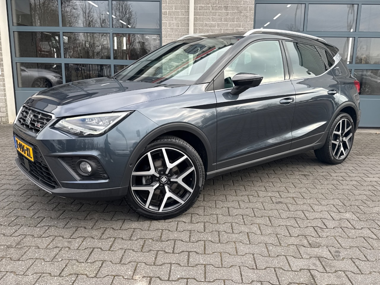 SEAT Arona - 1.0 TSI FR Business Intense Plus|CAMERA|CARPLAY| - AutoWereld.nl