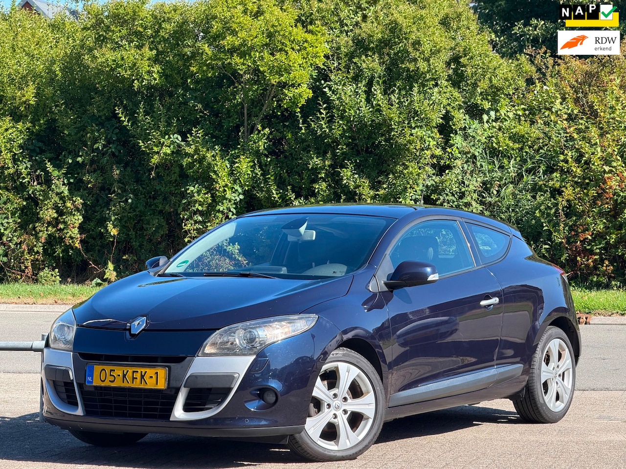 Renault Mégane Coupé - 1.6 / NW APK / GOED ONDERHOUD - AutoWereld.nl