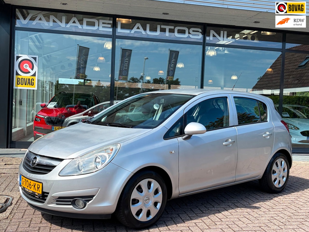 Opel Corsa - 1.2-16V Selection 5Drs Airco Stoel+Stuurvwer. NIeuwe APK! - AutoWereld.nl