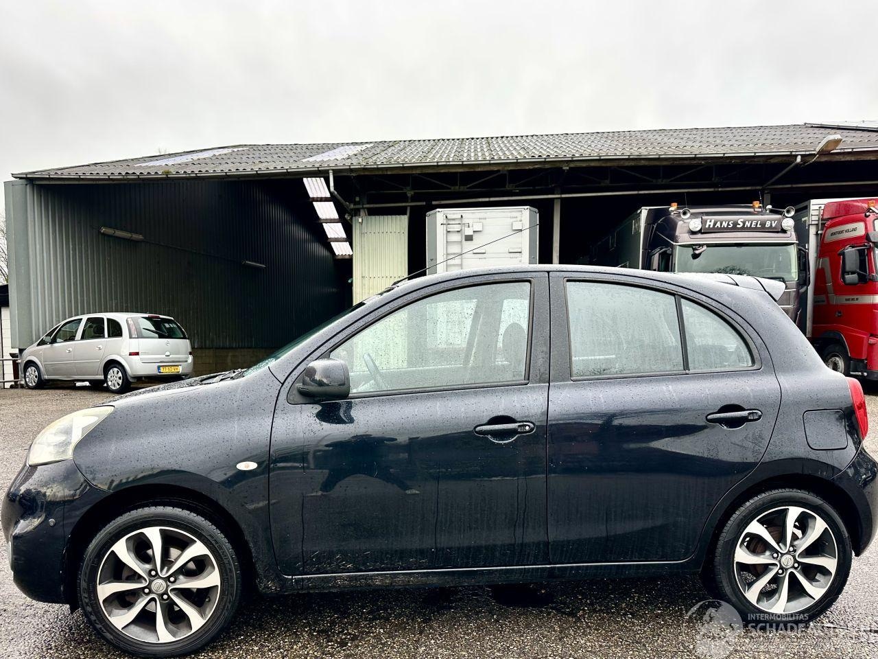 Nissan Micra - 1.2i 80pk Connect Edition 5drs - navi - clima - cruise - pdc v+a - licht + regensensor - g - AutoWereld.nl