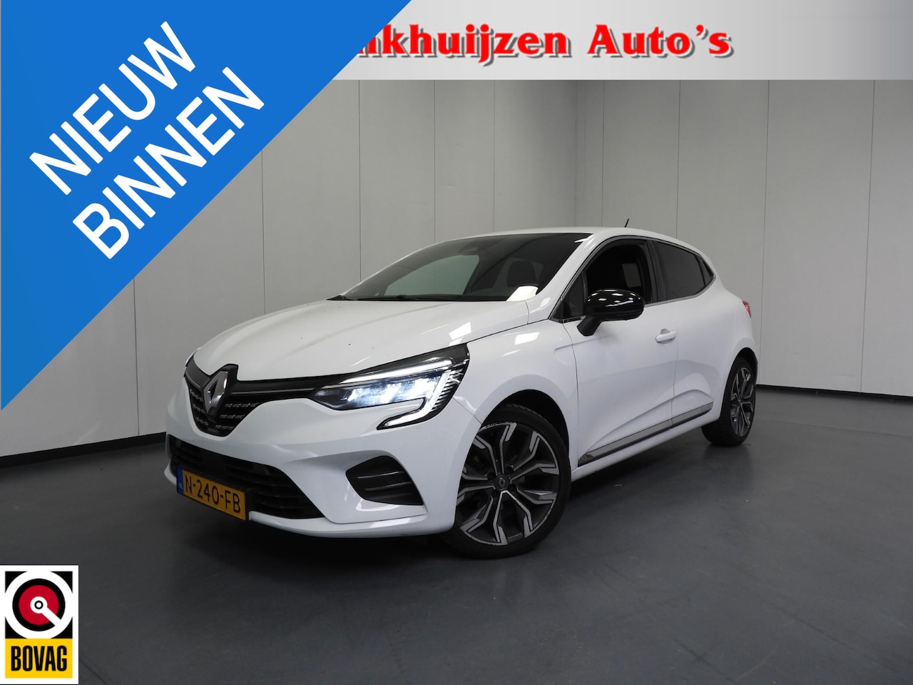 Renault Clio - 1.0 TCe Intens NAVI/360CAM/CLIMA/LED/17"LMV! - AutoWereld.nl