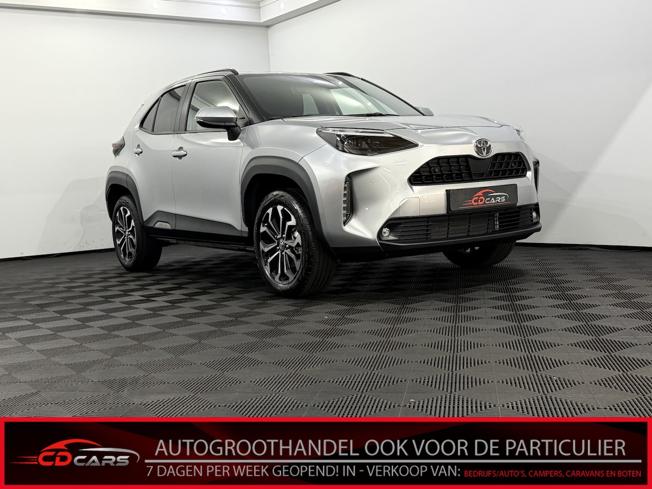Toyota Yaris Cross - 1.5 Hybrid 130 Executive Camera, Navi, Stoelverwarming/Koeling, Keyless start, Rijstrook c - AutoWereld.nl