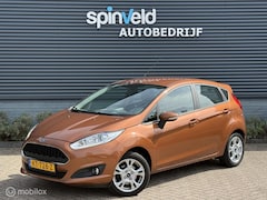 Ford Fiesta - 1.0 Style Ultimate - Navi - Trekhaak - Pdc