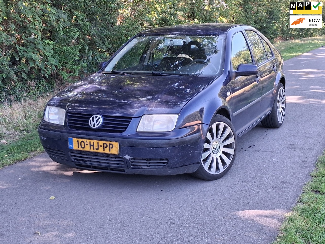Volkswagen Bora - 1.9 TDI Trendline | Airco + Cruise Nu € 1.250,- !!! - AutoWereld.nl