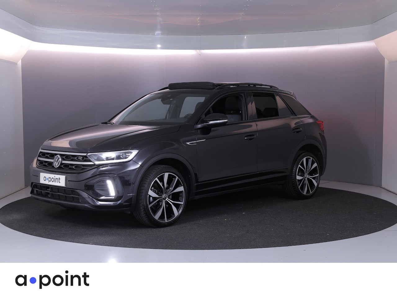 Volkswagen T-Roc - 1.5 TSI R-Line Edition 150PK DSG | Panorama dak | Camera | Apple carplay | PDC| - AutoWereld.nl