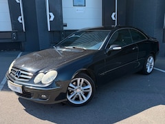 Mercedes-Benz CLK-klasse Coupé - 200 K. Avantgarde AUTOMAAT/LEDER/CRUISE/STOELVERWARMING