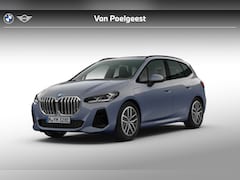 BMW 2-serie Active Tourer - 225e xDrive | M Sportpakket | Premium Pack | Comfort Pack | Travel Pack | Trekhaak