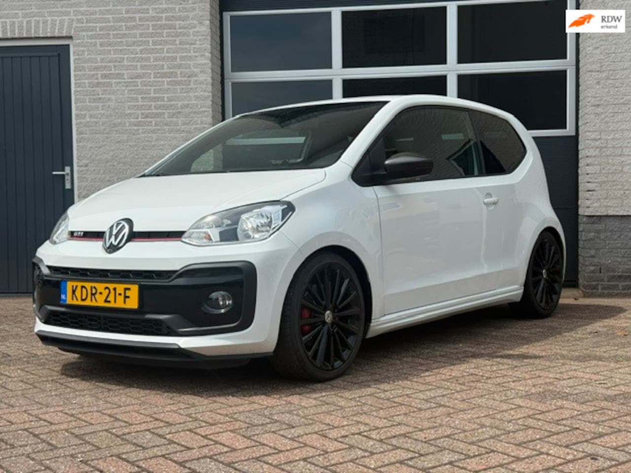 Volkswagen Up! - 1.0 TSI GTI 1.0 TSI GTI - AutoWereld.nl
