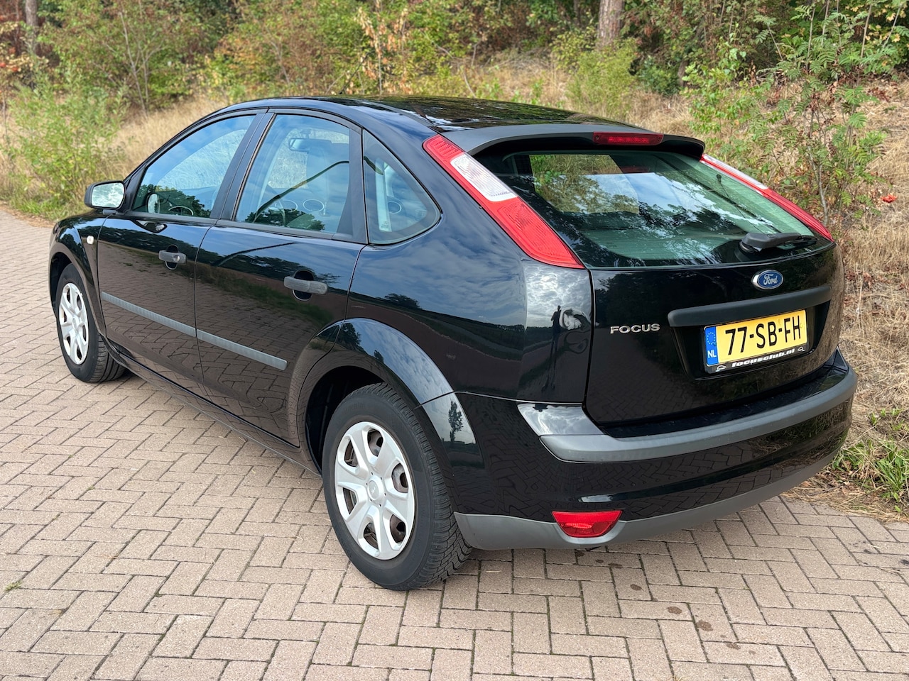 Ford Focus - 1.6-16V Champion - AutoWereld.nl