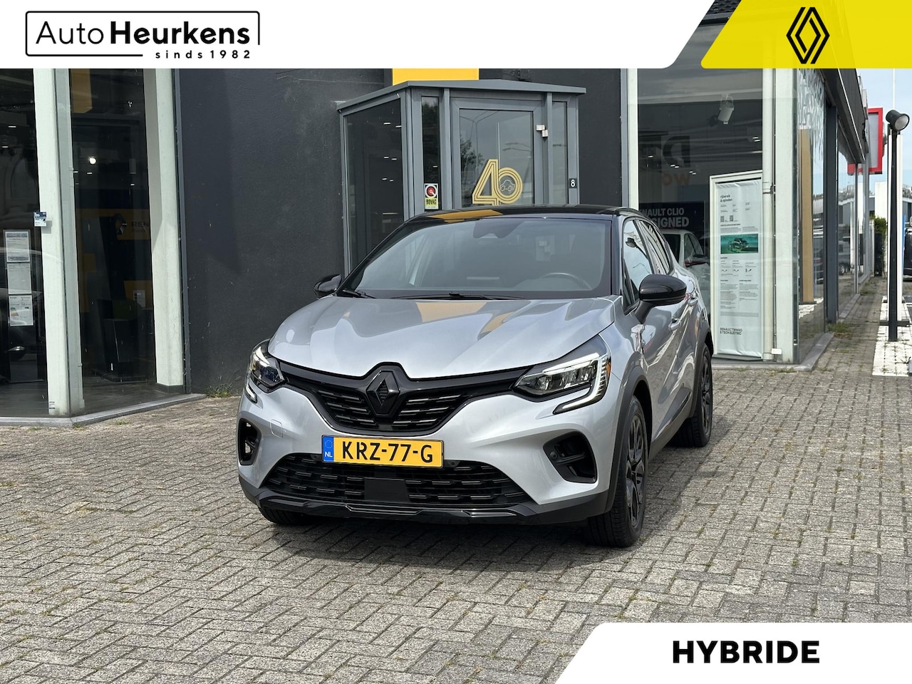 Renault Captur - E-Tech Full Hybrid 145 Rive Gauche | Trekhaak | All Season Banden | - AutoWereld.nl