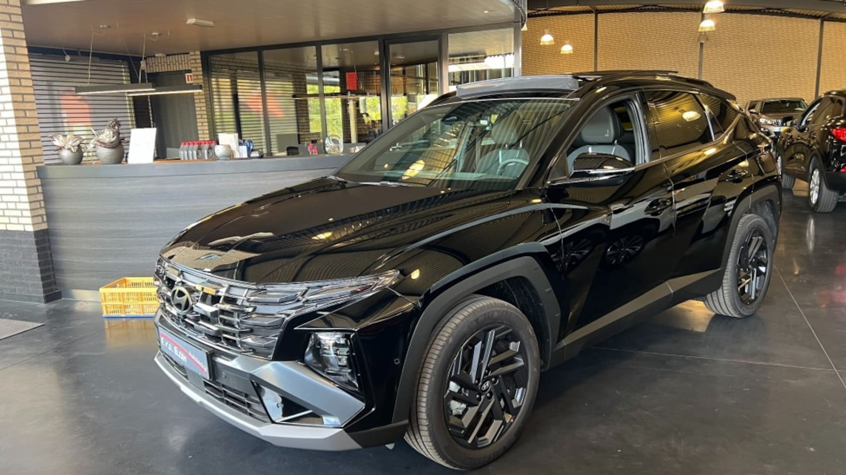Hyundai Tucson - 1.6 T-GDI HEV 20 jAAR TUCSON UITVOERING !!! 158 KW - AutoWereld.nl