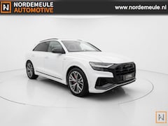 Audi Q8 - 60 TFSI E Q COMPETITION, S-Line BenO, HUD, 360, ACC, PANO