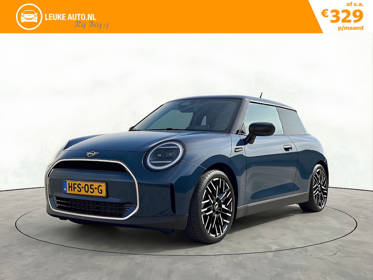 MINI 3-Deurs - Cooper E Favoured L 40.7 kWh Pano Head-UP Harman-Kardon - AutoWereld.nl