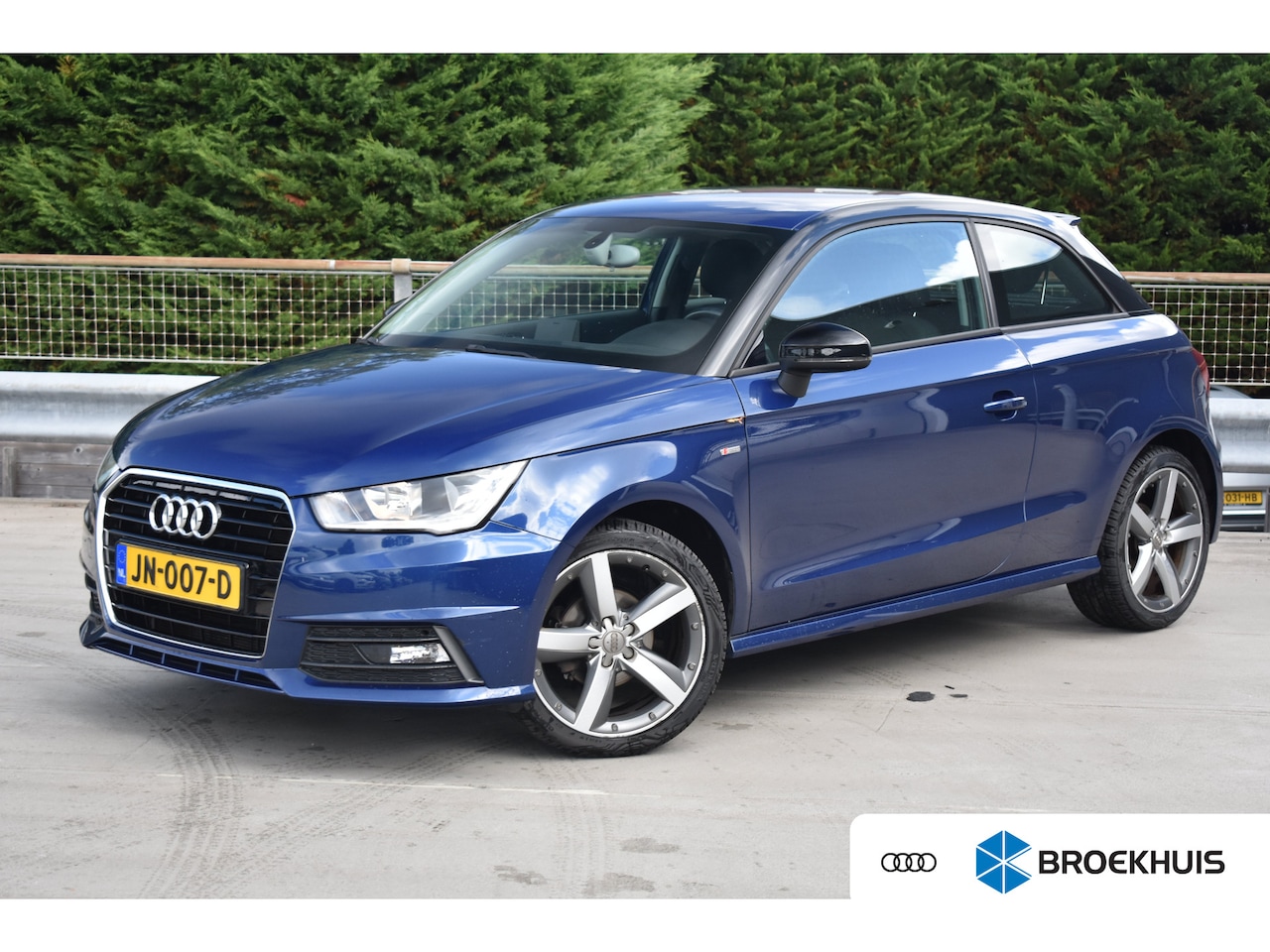 Audi A1 - 1.0 TFSI 95PK Adrenalin | ALL SEASON | CRUISE CONTROL | NAVIGATIE | AIRCO | START/STOP - AutoWereld.nl
