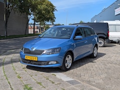 Skoda Fabia Combi - 1.2 TSI Amb. Clima Dealer onderhouden APK