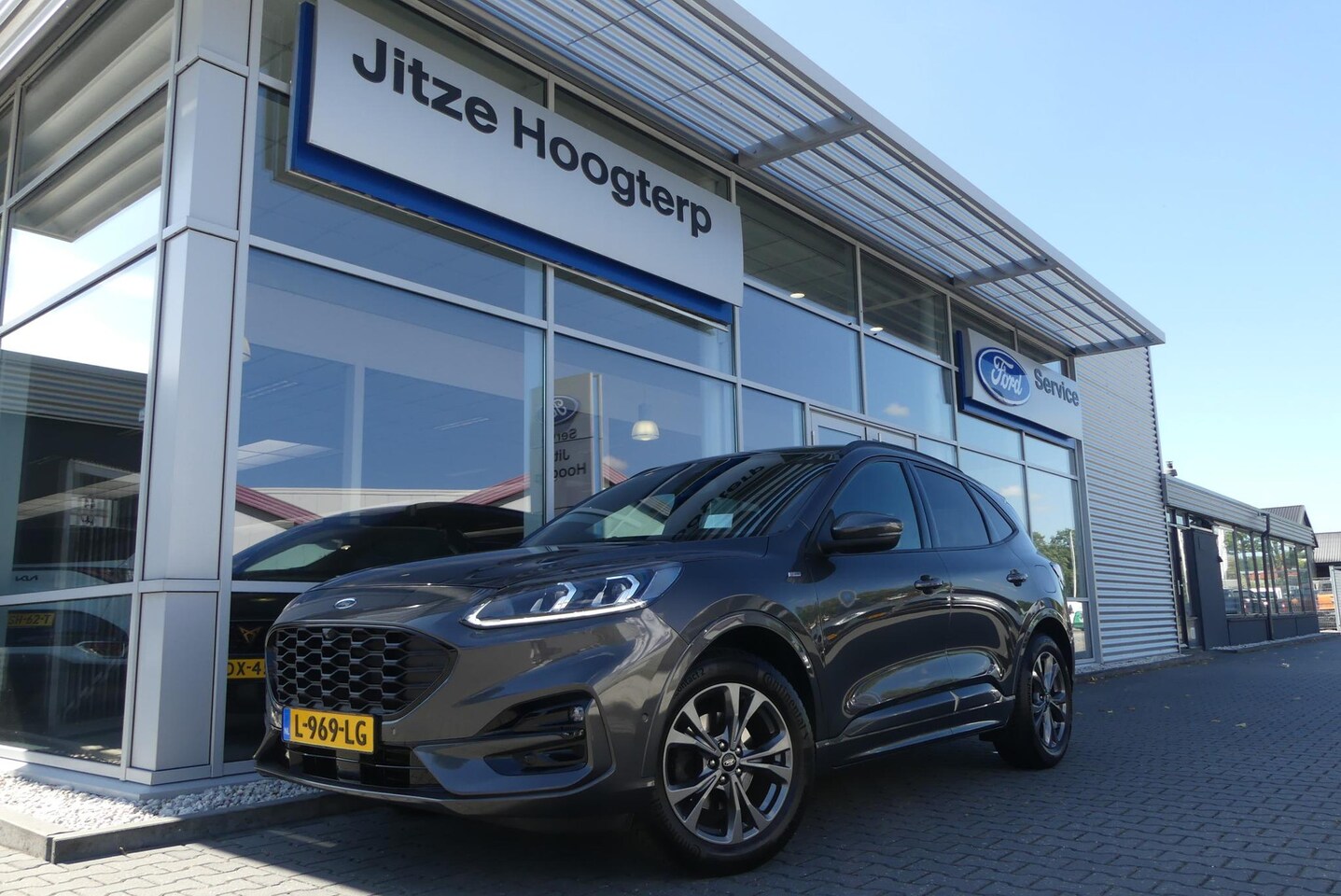 Ford Kuga - 1.5 EcoBoost ST-Line X AFN. TREKHAAK, HUD, WINTER PACK, ADAPT. CRUISE, CLIMA, NAVI, CAMERA - AutoWereld.nl