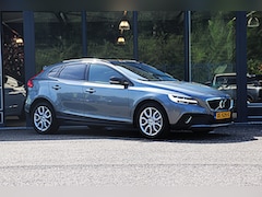 Volvo V40 Cross Country - 1.5 T3 Polar+ Luxury