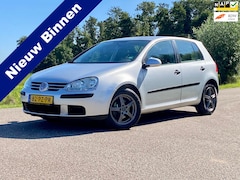 Volkswagen Golf - 1.4 Trendline 5DRS Airco Nieuwe APK 75pk Goed oNDERHOUDEN