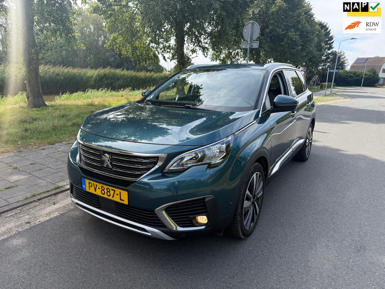Peugeot 5008 - 1.2 PureTech Allure CLIMA/CAMERA/7PERS./CRUISE - AutoWereld.nl