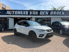 SEAT Arona - 1.0 TSI Style Business Intense|Cruise|Clima|Stoelverw|Trekh|Lmv|Elek Pakket|Nw Apk