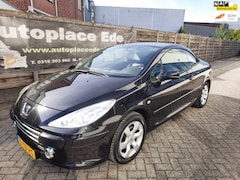 Peugeot 307 CC - 2.0-16V CABRIO AUTOMAAT AIRCO 2006
