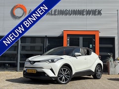 Toyota C-HR - 1.8 Hybrid Executive / NL auto / Camera / Stoel & Stuurverwarming / Allseason Banden / Afn