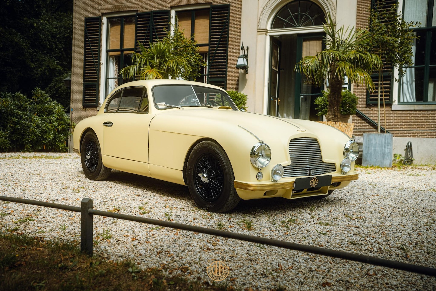 Aston Martin DB2 - Vantage - Mille Miglia - AutoWereld.nl