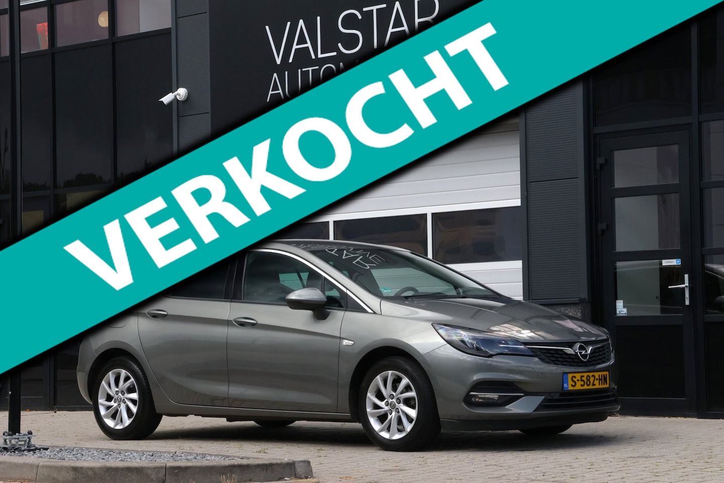 Opel Astra - 1.4 Business Edition | Camera | ACC | LED - AutoWereld.nl