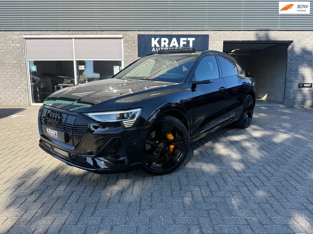 Audi e-tron Sportback - 55 quattro S-Line 95 kWh | Black Edition | Full option | PANO | 408PK! | Matrix LED | B&O - AutoWereld.nl